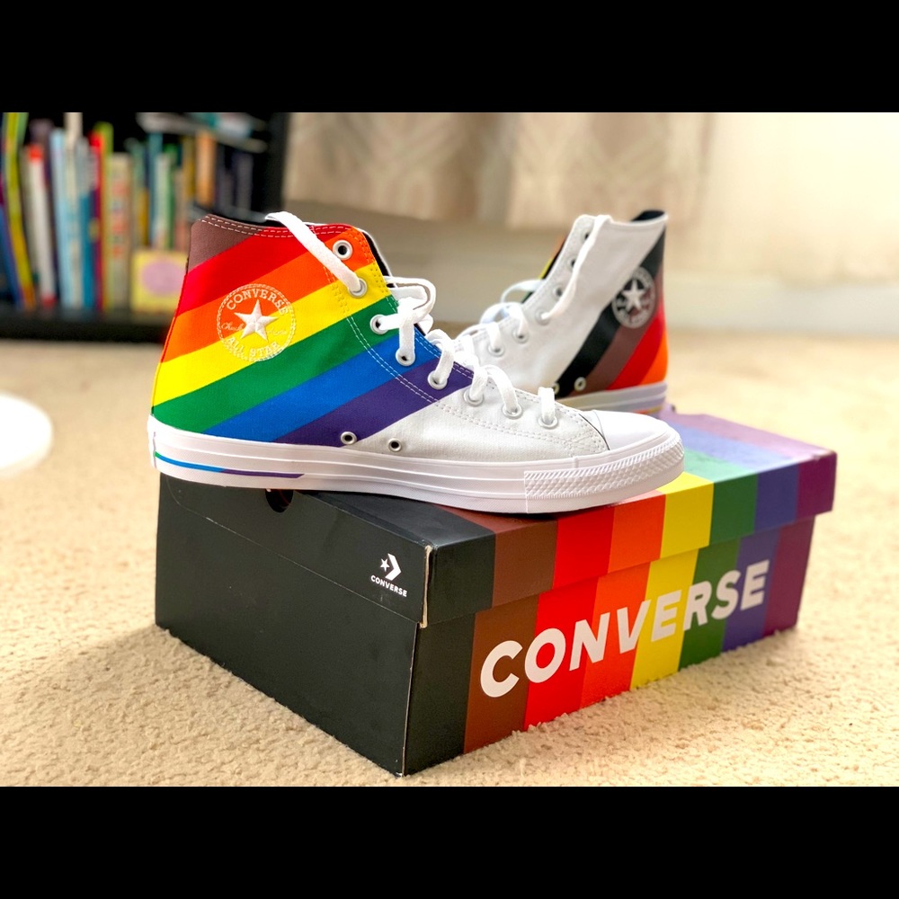 Rainbow 🌈 Converse